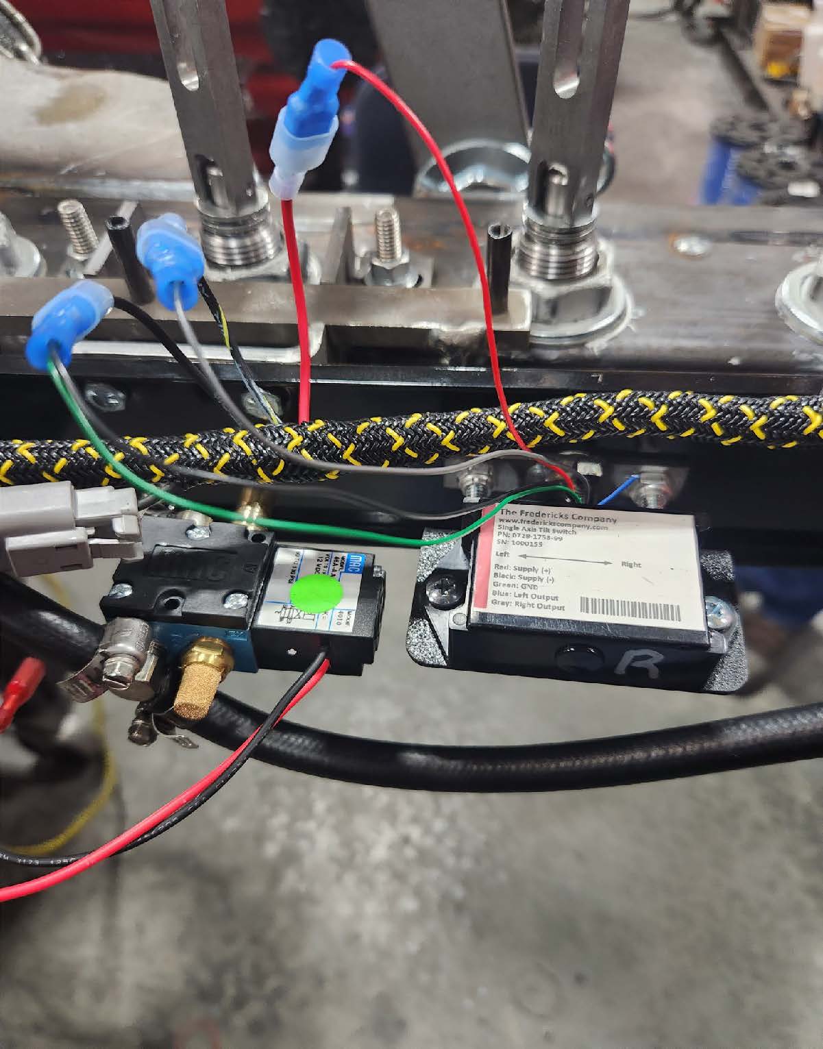 Max2 rt tilt sensor.jpg